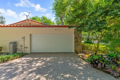 7405 SW 164th Street Palmetto Bay FL 33157