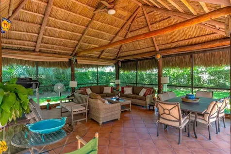 7405 SW 164th Street Palmetto Bay FL 33157