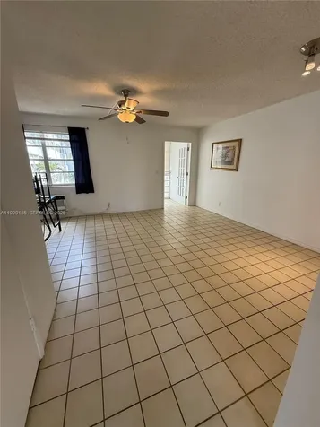1333 E Hallandale Beach Boulevard Hallandale Beach FL 33009