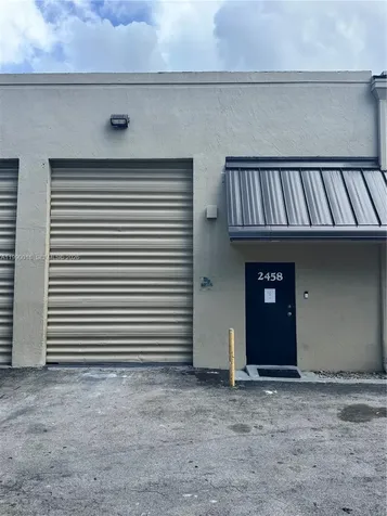 2458 NW 94th Avenue Doral FL 33172