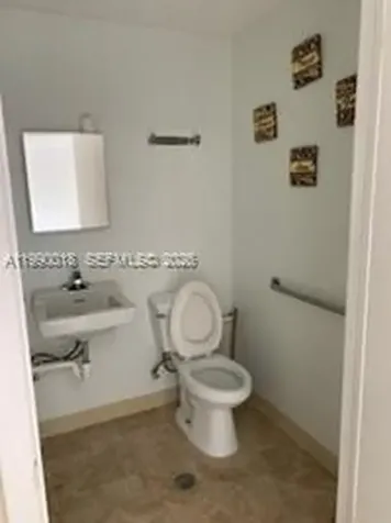 2458 NW 94th Avenue Doral FL 33172
