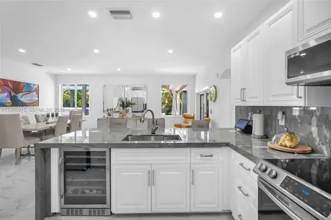 15965 SW 98th Street Miami FL 33196