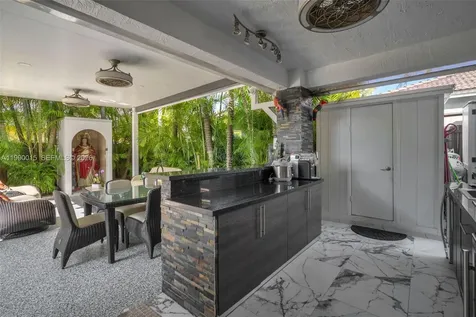15965 SW 98th Street Miami FL 33196