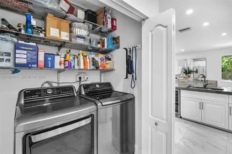 15965 SW 98th Street Miami FL 33196