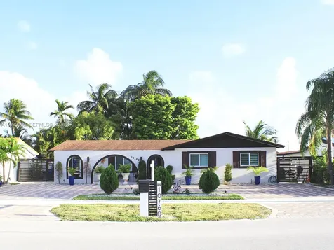 10760 SW 28th Street Miami FL 33165
