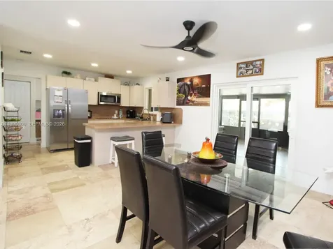 10760 SW 28th Street Miami FL 33165