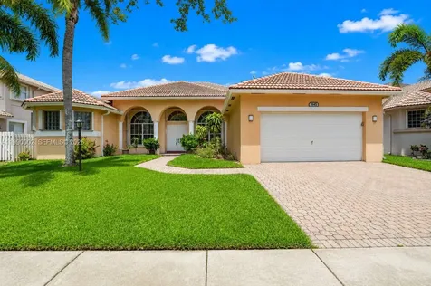 1845 NW 139th Terrace Pembroke Pines FL 33028