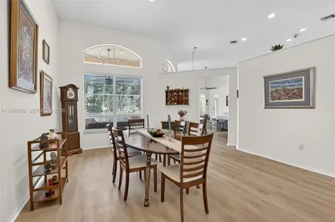 1845 NW 139th Terrace Pembroke Pines FL 33028