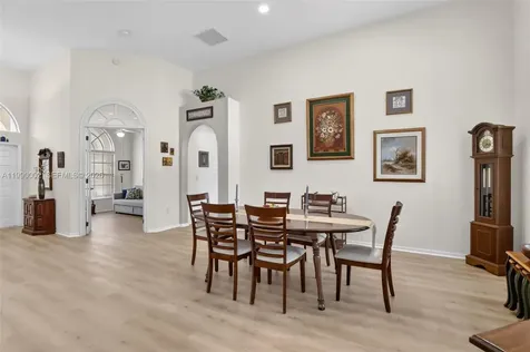 1845 NW 139th Terrace Pembroke Pines FL 33028