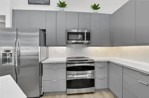 1845 NW 139th Terrace Pembroke Pines FL 33028
