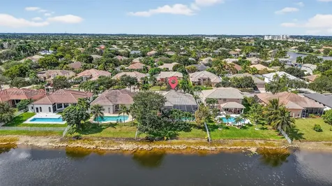 1845 NW 139th Terrace Pembroke Pines FL 33028