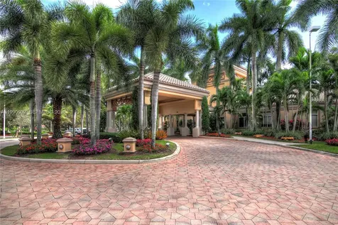1845 NW 139th Terrace Pembroke Pines FL 33028