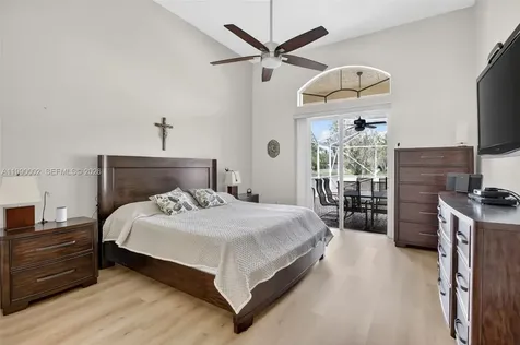 1845 NW 139th Terrace Pembroke Pines FL 33028
