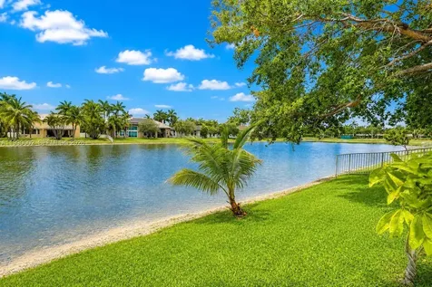 1845 NW 139th Terrace Pembroke Pines FL 33028