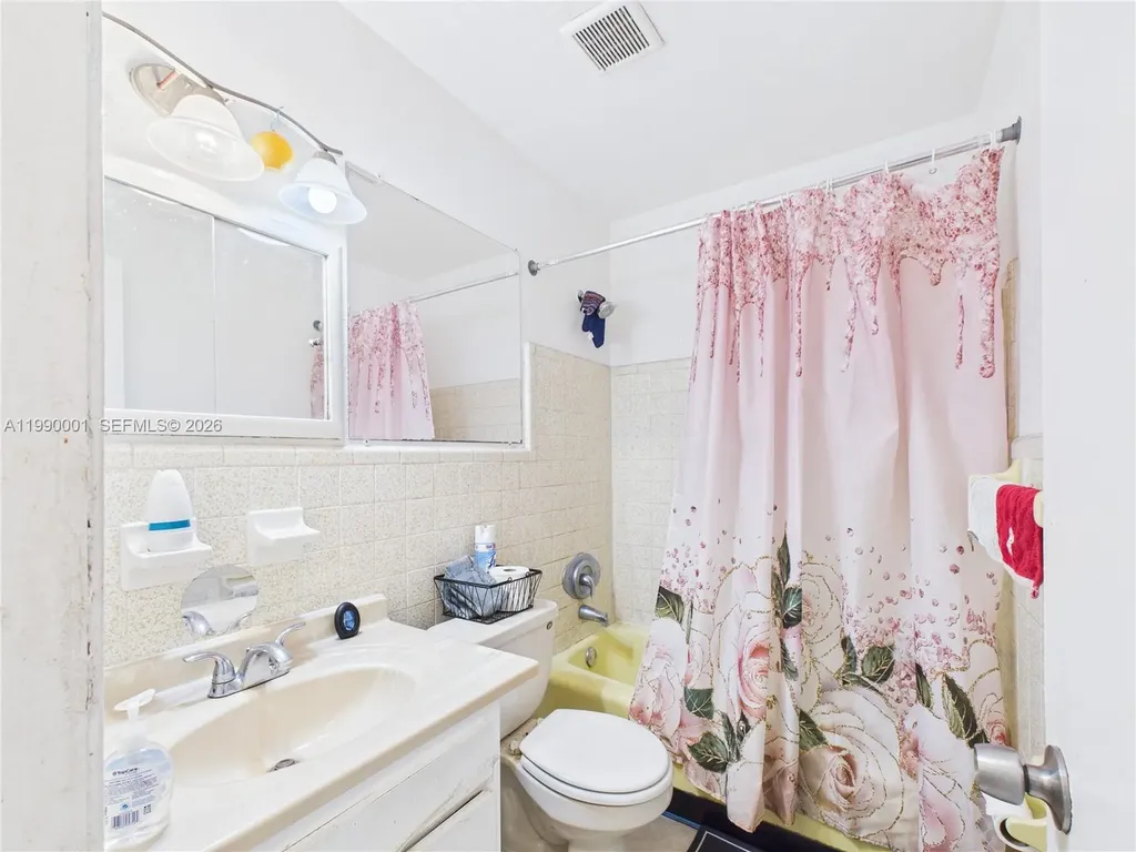 1713 SW 11th Court Fort Lauderdale FL 33312