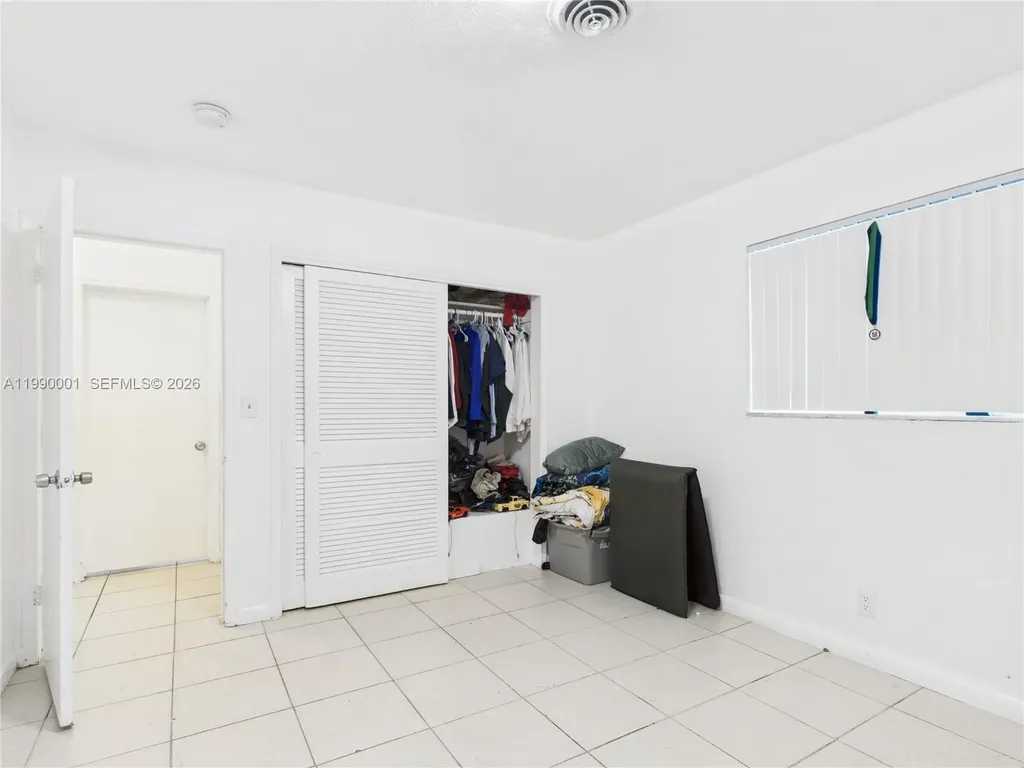 1713 SW 11th Court Fort Lauderdale FL 33312