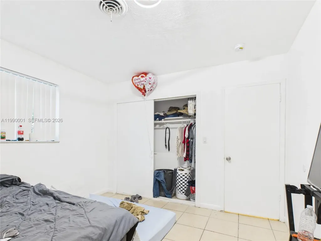 1713 SW 11th Court Fort Lauderdale FL 33312