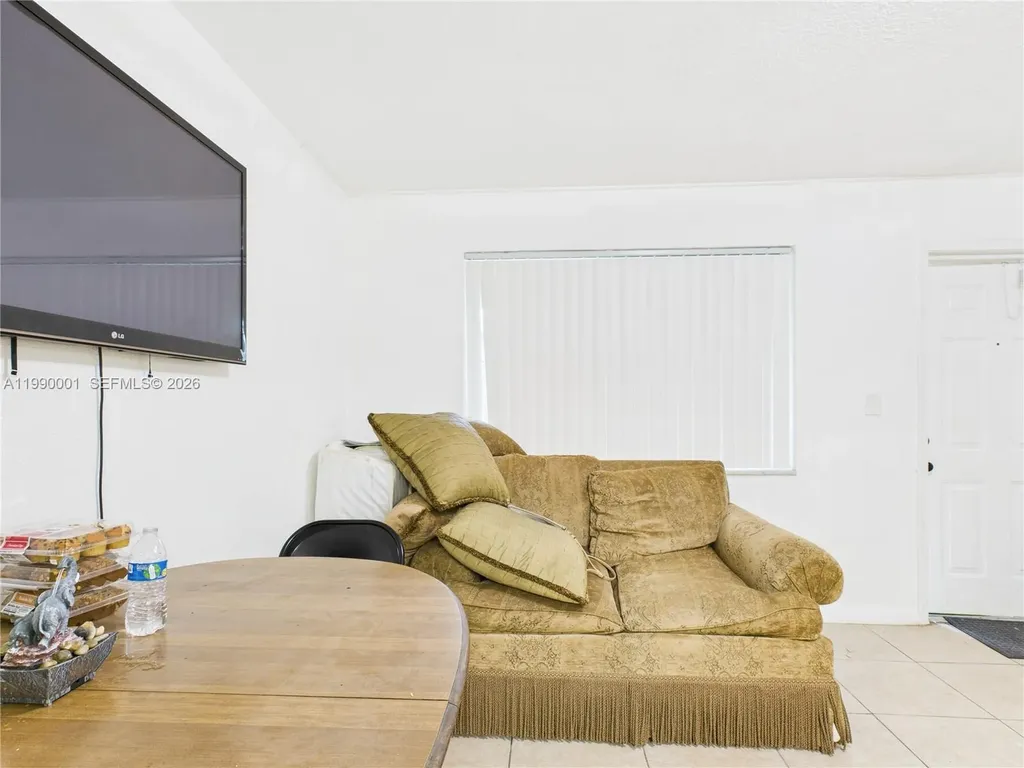 1713 SW 11th Court Fort Lauderdale FL 33312