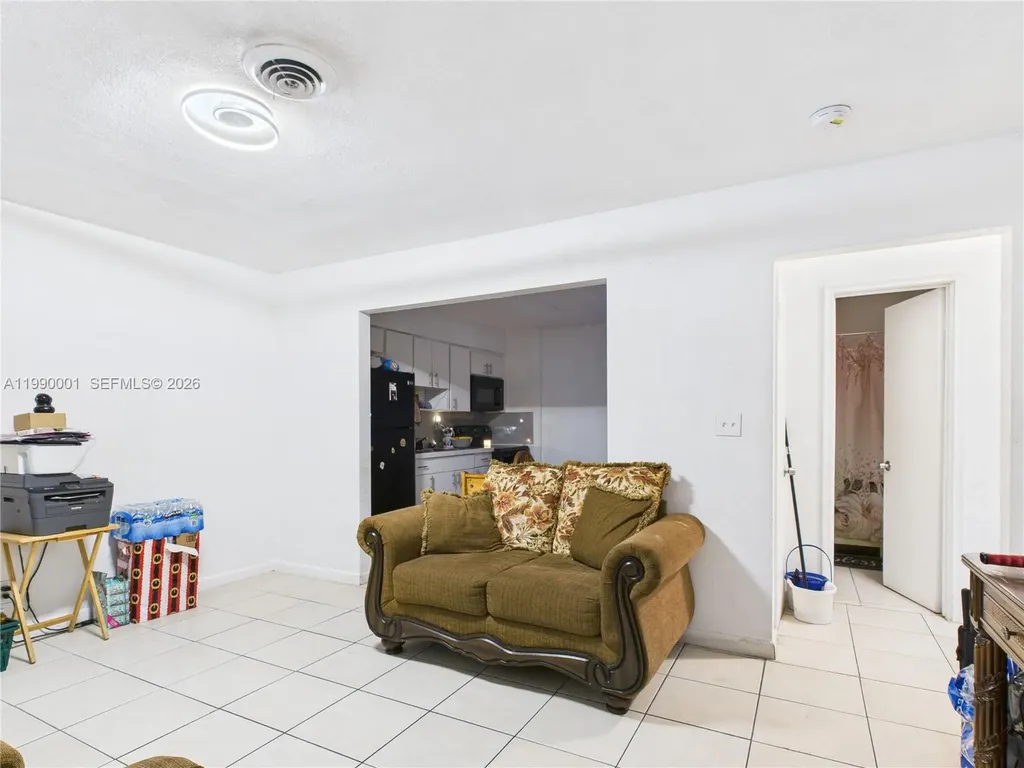 1713 SW 11th Court Fort Lauderdale FL 33312