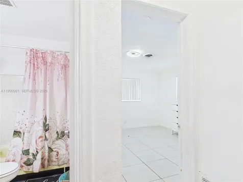 1713 SW 11th Court Fort Lauderdale FL 33312