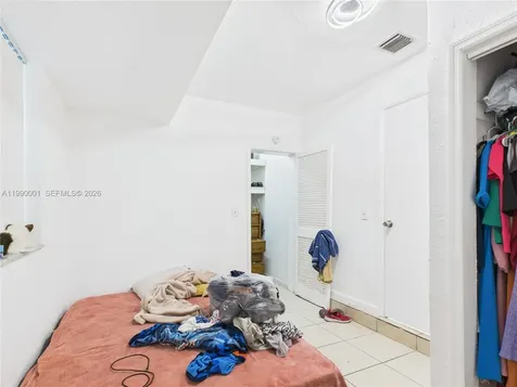 1713 SW 11th Court Fort Lauderdale FL 33312