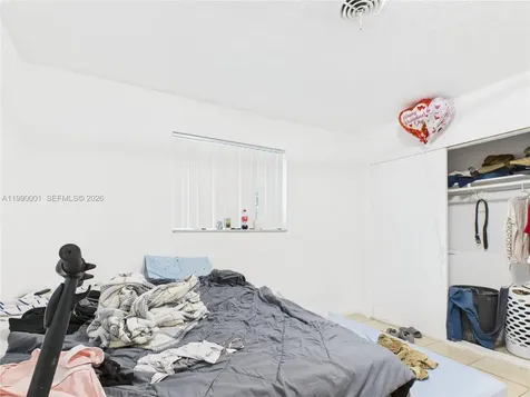 1713 SW 11th Court Fort Lauderdale FL 33312