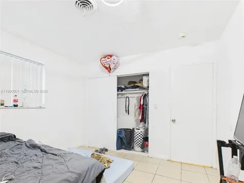 1713 SW 11th Court Fort Lauderdale FL 33312