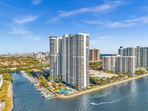 3530 Mystic Pointe Drive Aventura FL 33180