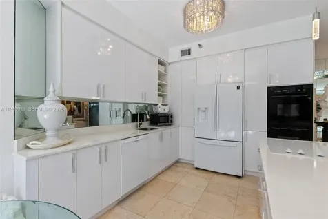 3530 Mystic Pointe Drive Aventura FL 33180