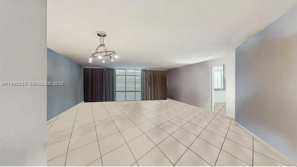 1401 NE 191st Street Miami FL 33179