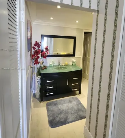 1600 S Ocean Drive Hollywood FL 33019