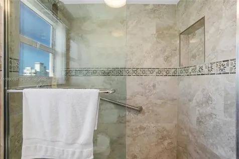 245 18th Street Miami Beach FL 33139