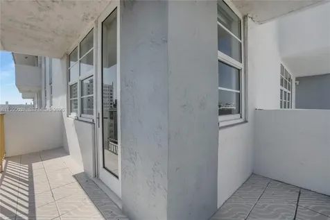 245 18th Street Miami Beach FL 33139