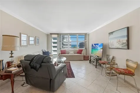 245 18th Street Miami Beach FL 33139