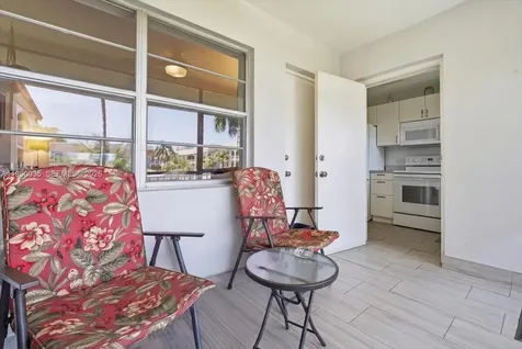 581 Blue Heron Drive Hallandale Beach FL 33009