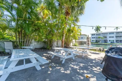 581 Blue Heron Drive Hallandale Beach FL 33009