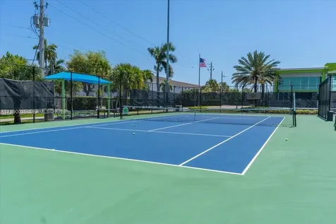 581 Blue Heron Drive Hallandale Beach FL 33009