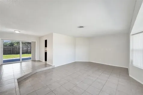 4460 NW 43rd Street Lauderdale Lakes FL 33319