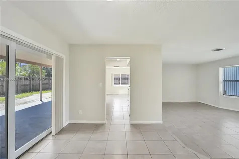 4460 NW 43rd Street Lauderdale Lakes FL 33319