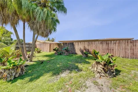 4460 NW 43rd Street Lauderdale Lakes FL 33319