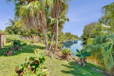 4460 NW 43rd Street Lauderdale Lakes FL 33319