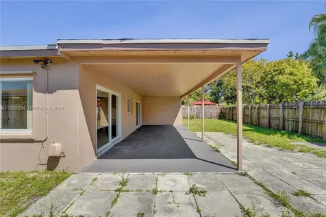 4460 NW 43rd Street Lauderdale Lakes FL 33319