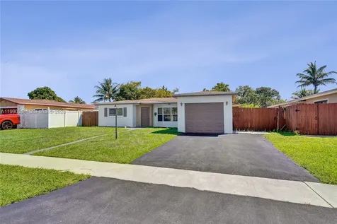 4460 NW 43rd Street Lauderdale Lakes FL 33319