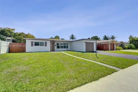 4460 NW 43rd Street Lauderdale Lakes FL 33319
