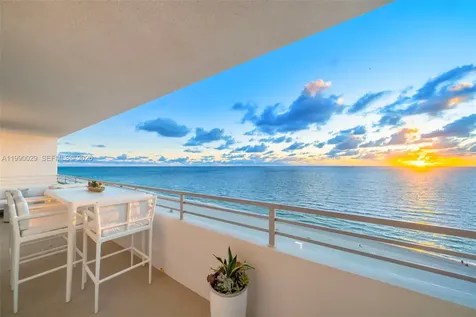 5555 Collins Avenue Miami Beach FL 33140