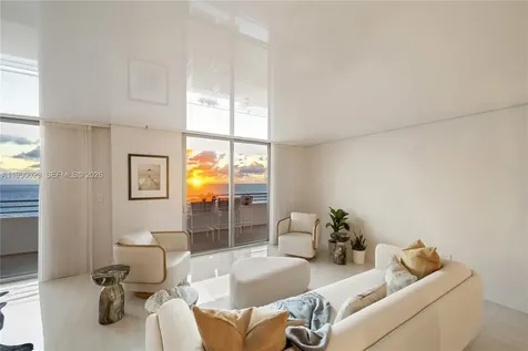 5555 Collins Avenue Miami Beach FL 33140