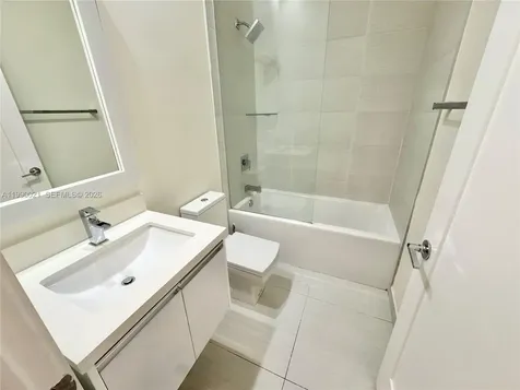 6415 NW 102nd Path Miami FL 33178