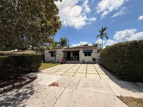 2260 SW 25th Street Miami FL 33133
