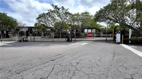 3776 Inverrary Boulevard Lauderhill FL 33319