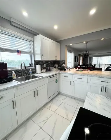 3776 Inverrary Boulevard Lauderhill FL 33319